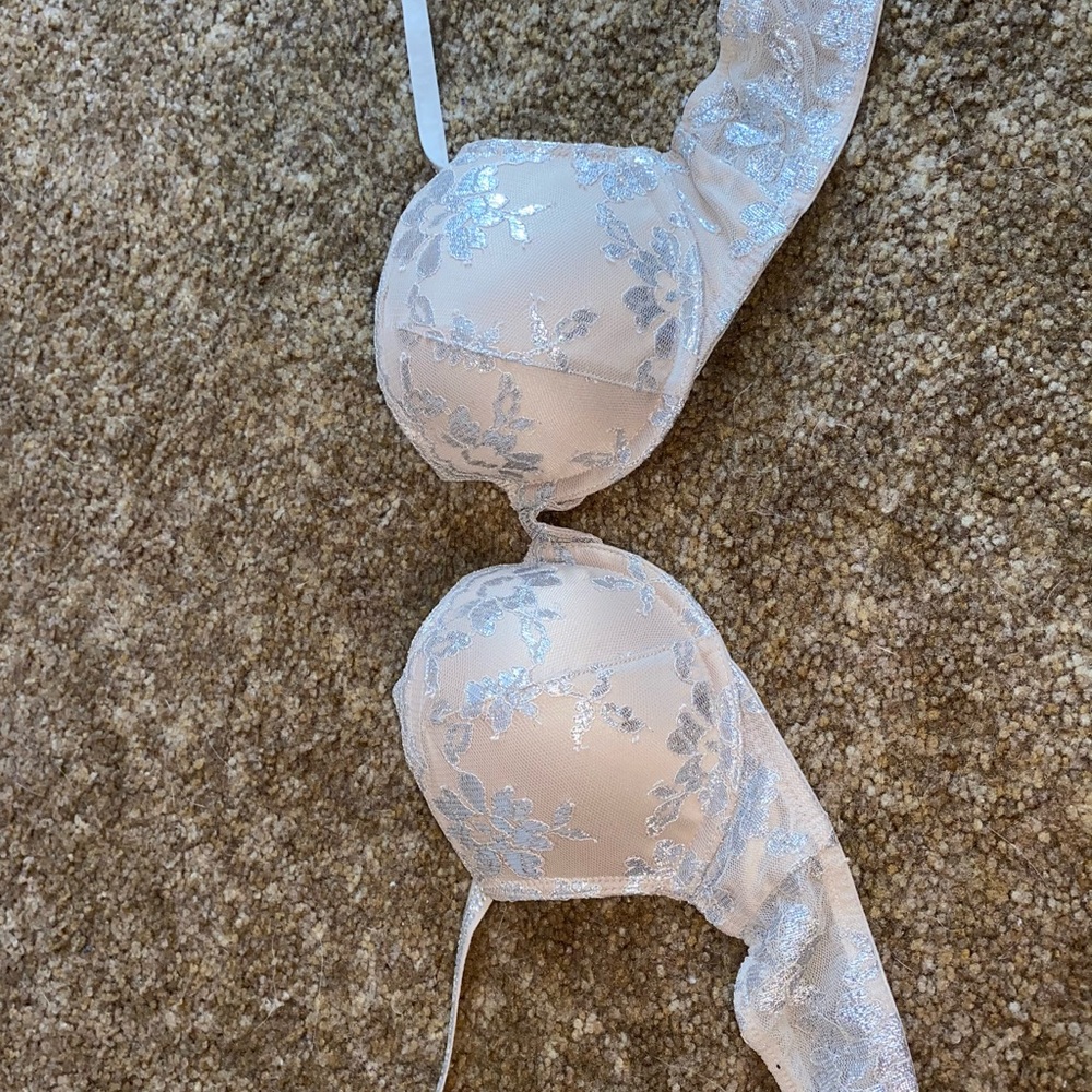 Victoria’s Secret Dream Angel Push-Up Bra